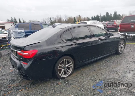 2016 BMW 750I xDrive z USA, uszkodzony, nr VIN WBA7F2C52GG416002